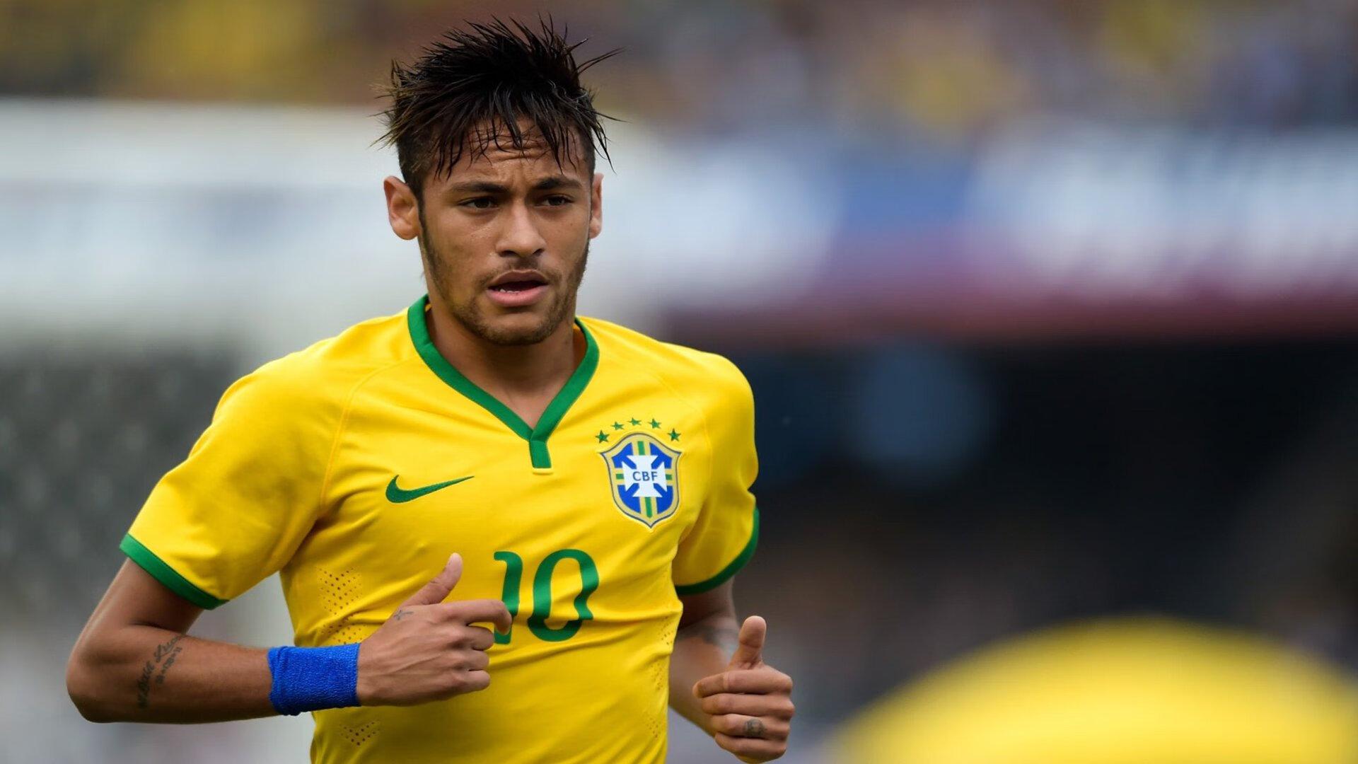 潘展乐破亚洲纪录 闪耀世锦赛泳池